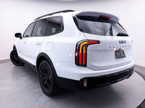 Certified 2025 Kia Telluride SX X-Line AWD/4WD image 2