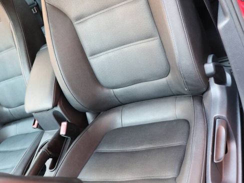 Used 2012 Volkswagen Jetta SE FWD image 15