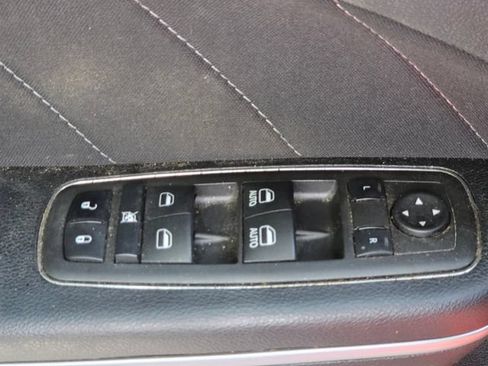 Used 2022 Dodge Charger GT RWD image 9