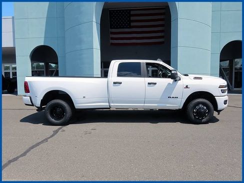 New 2026 RAM 3500 Big Horn AWD/4WD image 2