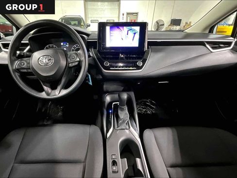 Used 2025 Toyota Corolla LE image 16