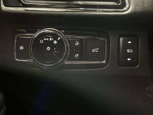 Used 2020 Lincoln Navigator L Reserve w/ Luxury Package image 26