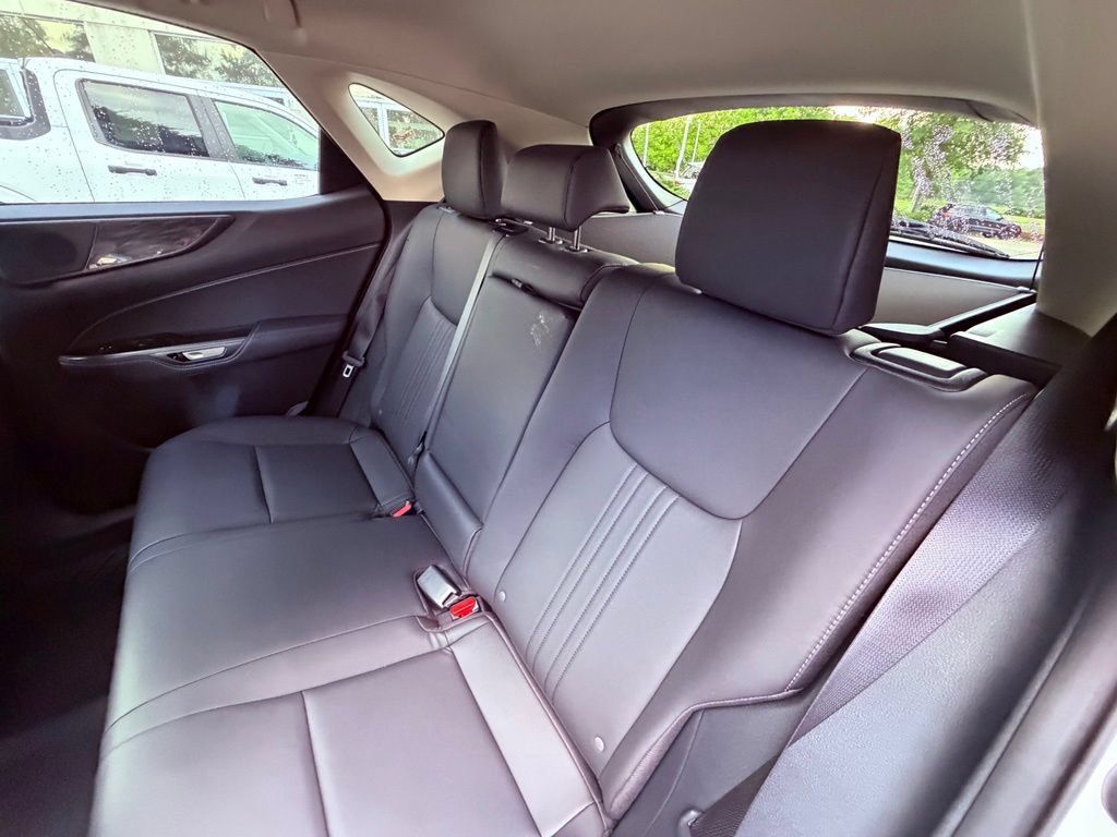 Certified 2025 Lexus NX 250 FWD w/ Accessory Package (2T) image 15