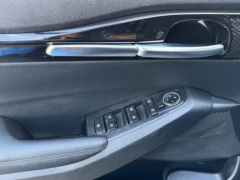 Certified 2024 Kia Seltos S image 11