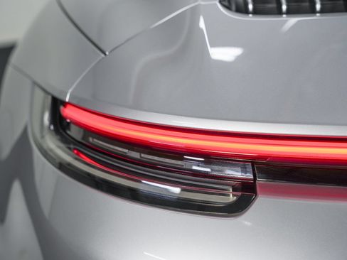 Used 2023 Porsche 911 Carrera 4S AWD/4WD image 20