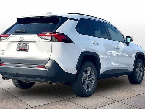 Used 2024 Toyota RAV4 XLE FWD image 13