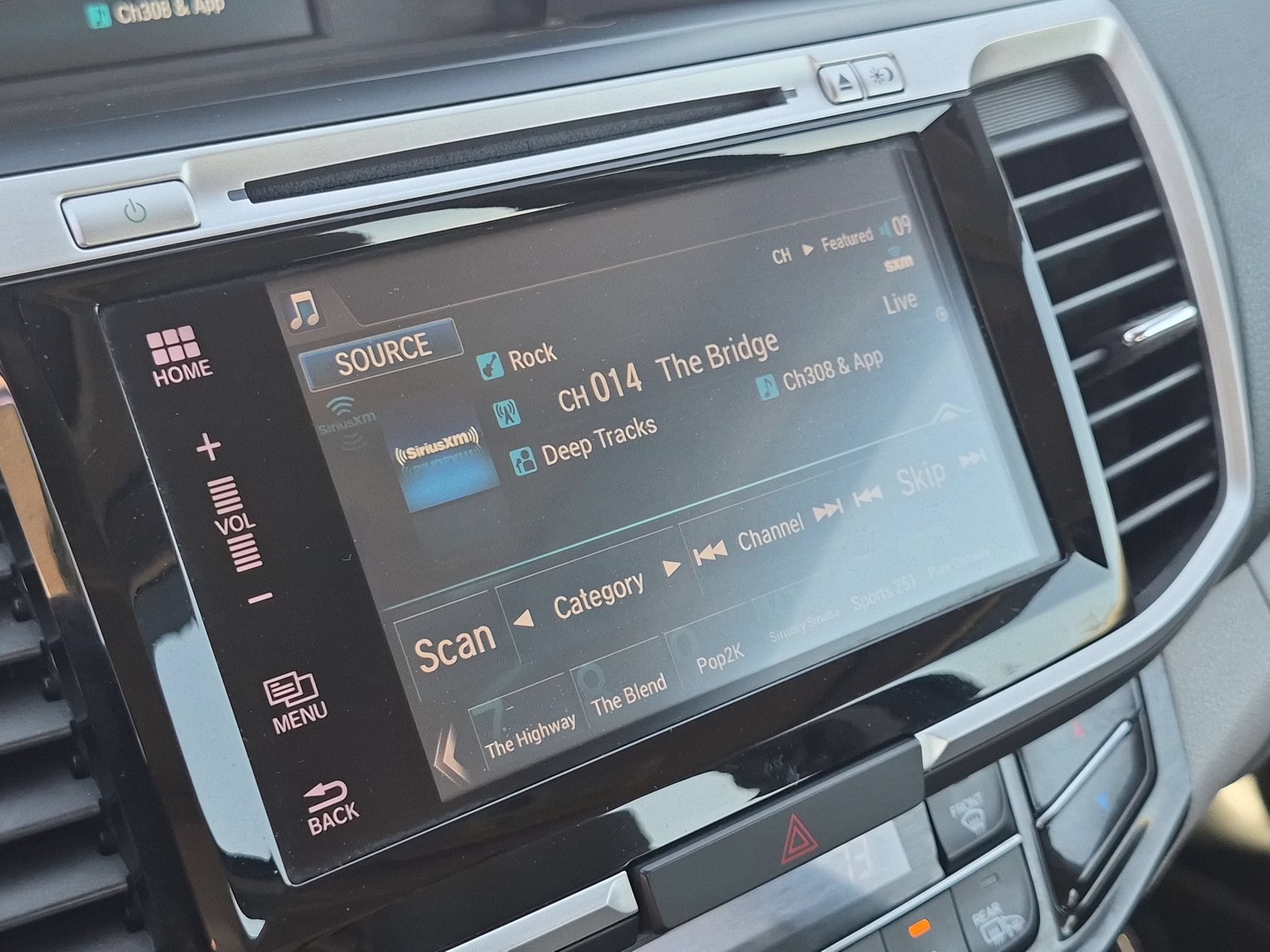 Used 2016 Honda Accord EX-L image 18