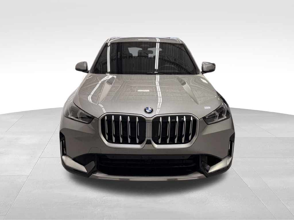 Used 2026 BMW X1 xDrive28i AWD/4WD image 8