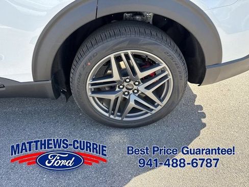 New 2026 Ford Explorer ST w/ Sun And Sound Package AWD/4WD image 15