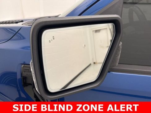 Used 2022 Ford F150 Lariat w/ Equipment Group 502A High image 7