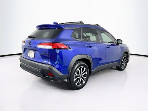 Used 2024 Toyota Corolla Cross AWD Hybrid image 10