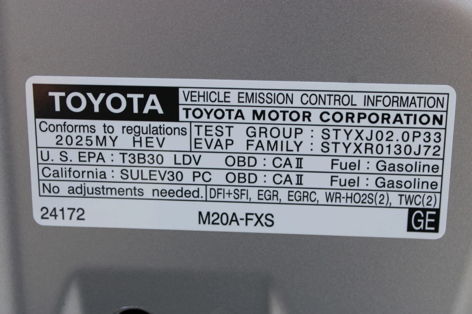 Used 2025 Toyota Prius LE FWD image 62