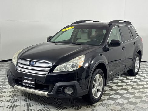 Used 2014 Subaru Outback 2.5i Limited w/ Moonroof Package image 9