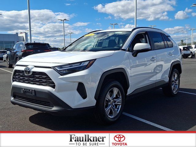 Certified 2025 Toyota RAV4 XLE AWD/4WD image 3