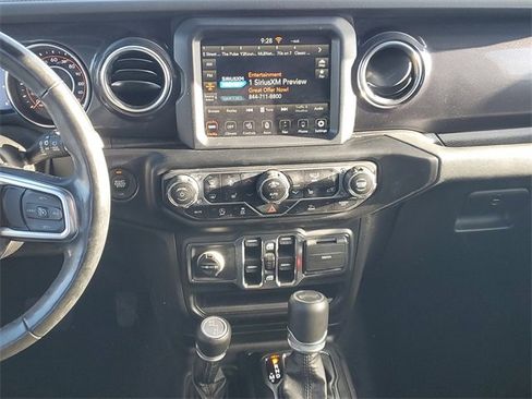 Certified 2021 Jeep Wrangler Unlimited Sahara image 14