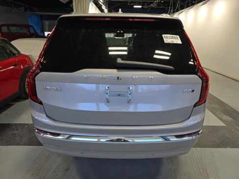 Used 2025 Volvo XC90 B5 Plus AWD/4WD image 5
