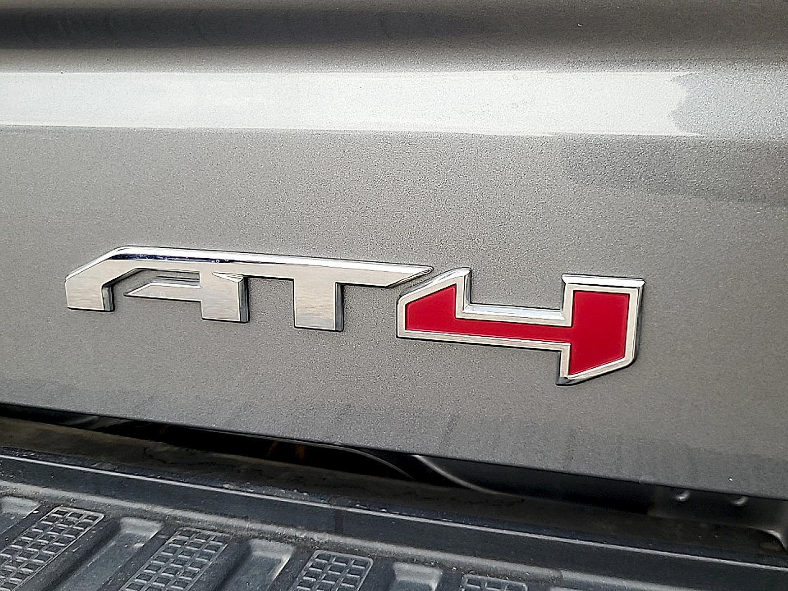 Used 2021 GMC Sierra 1500 AT4 w/ AT4 Premium Package AWD/4WD image 31