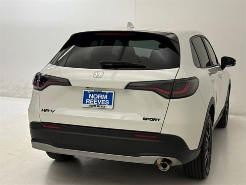 Certified 2026 Honda HR-V Sport image 10