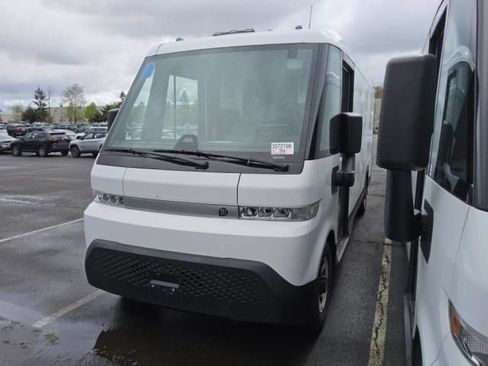 Used 2024 Chevrolet Brightdrop 600 w/ Battery Pack, Max Range AWD/4WD image 3