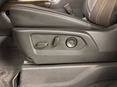 Certified 2024 Chevrolet Silverado 2500 High Country image 27