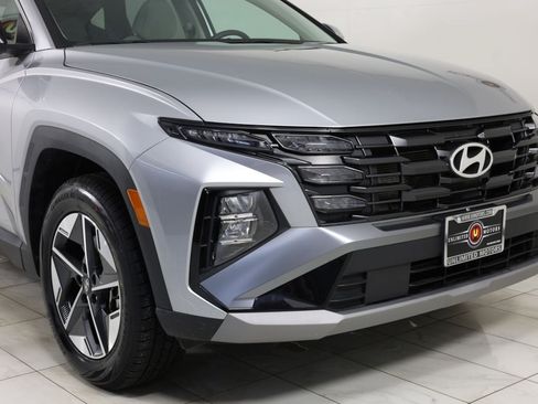 Used 2025 Hyundai Tucson SEL AWD/4WD image 38