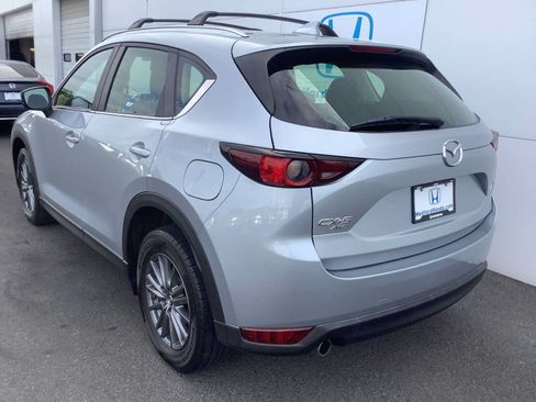 Used 2017 MAZDA CX-5 Sport AWD/4WD image 4