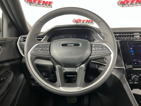 New 2025 Jeep Grand Cherokee L Laredo w/ Luxury Tech Group I image 14