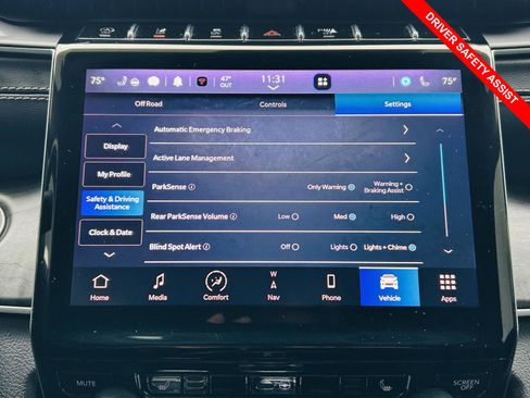 Used 2022 Jeep Grand Cherokee L Limited image 11