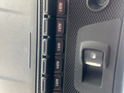 Used 2019 Ford F150 Raptor w/ Equipment Group 802A Luxury image 21