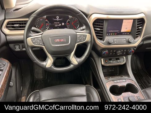 Used 2021 GMC Acadia Denali w/ Denali Technology Package FWD image 13