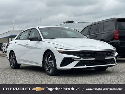 Used 2025 Hyundai Elantra Sport