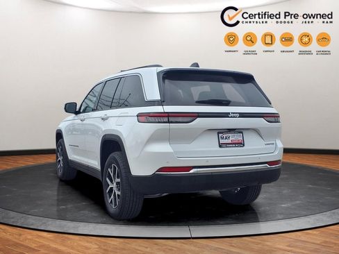 Used 2024 Jeep Grand Cherokee Limited RWD image 3