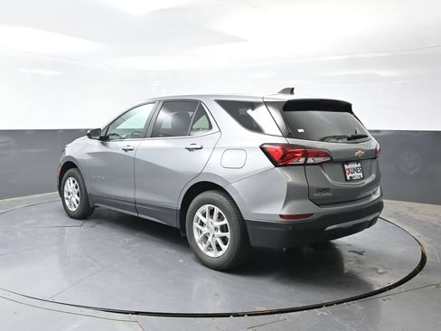 Used 2024 Chevrolet Equinox LT AWD/4WD image 12