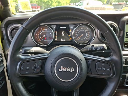 Used 2022 Jeep Wrangler Unlimited Sport AWD/4WD image 27