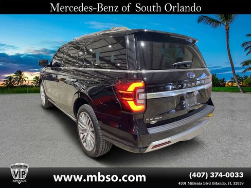 Used 2023 Ford Expedition Platinum image 17