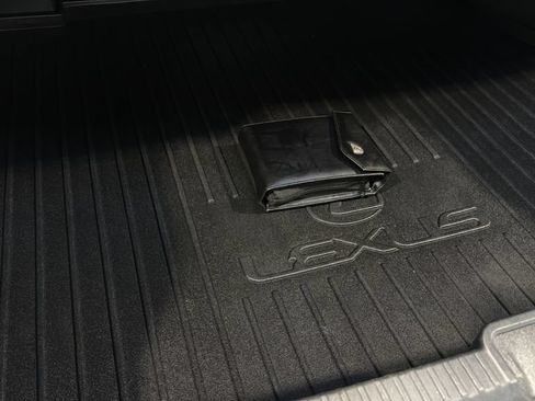 Used 2019 Lexus ES 350 FWD image 8