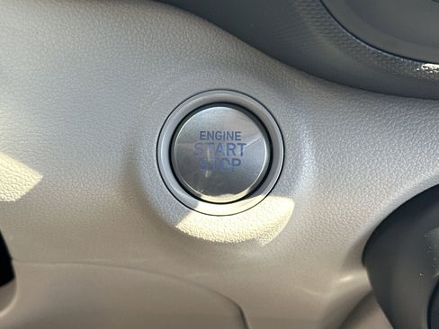 New 2026 Hyundai Venue SEL FWD image 24