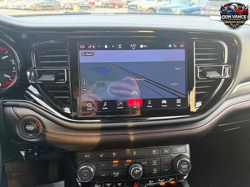 Used 2025 Dodge Durango GT AWD/4WD image 18