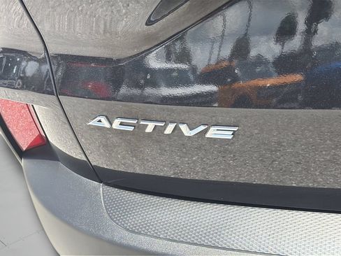 Certified 2024 Ford Escape Active FWD image 10
