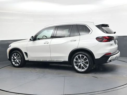 Used 2025 BMW X5 xDrive40i image 6