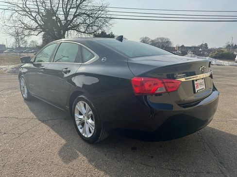 Used 2015 Chevrolet Impala LT w/ Convenience Package image 7