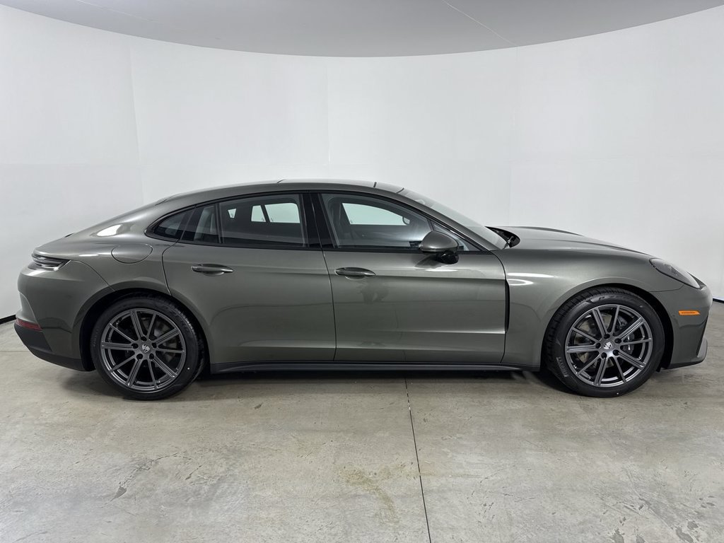 New 2026 Porsche Panamera 4 AWD/4WD image 8