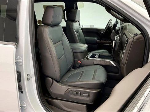 Used 2023 GMC Sierra 2500 Denali w/ Denali Ultimate Package image 6