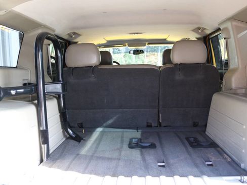 Used 2003 HUMMER H2 Base 4dr 4WD SUV w/ Preferred Equipment Group image 65
