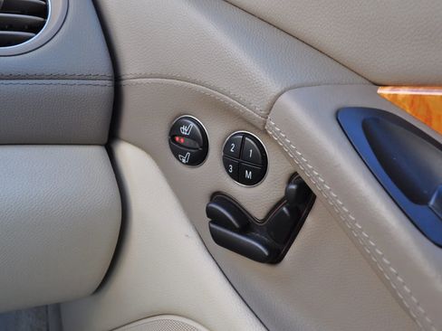 Used 2007 Mercedes-Benz SL 550 image 13