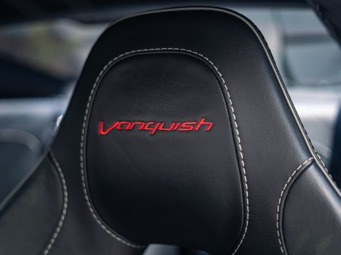 Used 2014 Aston Martin Vanquish Coupe RWD image 4