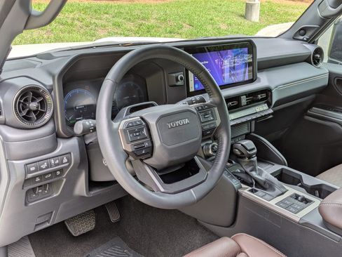 Used 2025 Toyota Land Cruiser w/ Premium Package AWD/4WD image 4