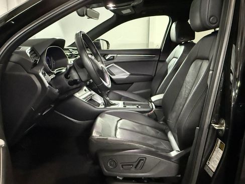 Used 2020 Audi Q3 2.0T Premium w/ Convenience Package image 11