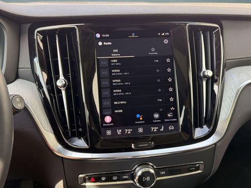 Certified 2024 Volvo V60 B5 Cross Country Ultimate image 22