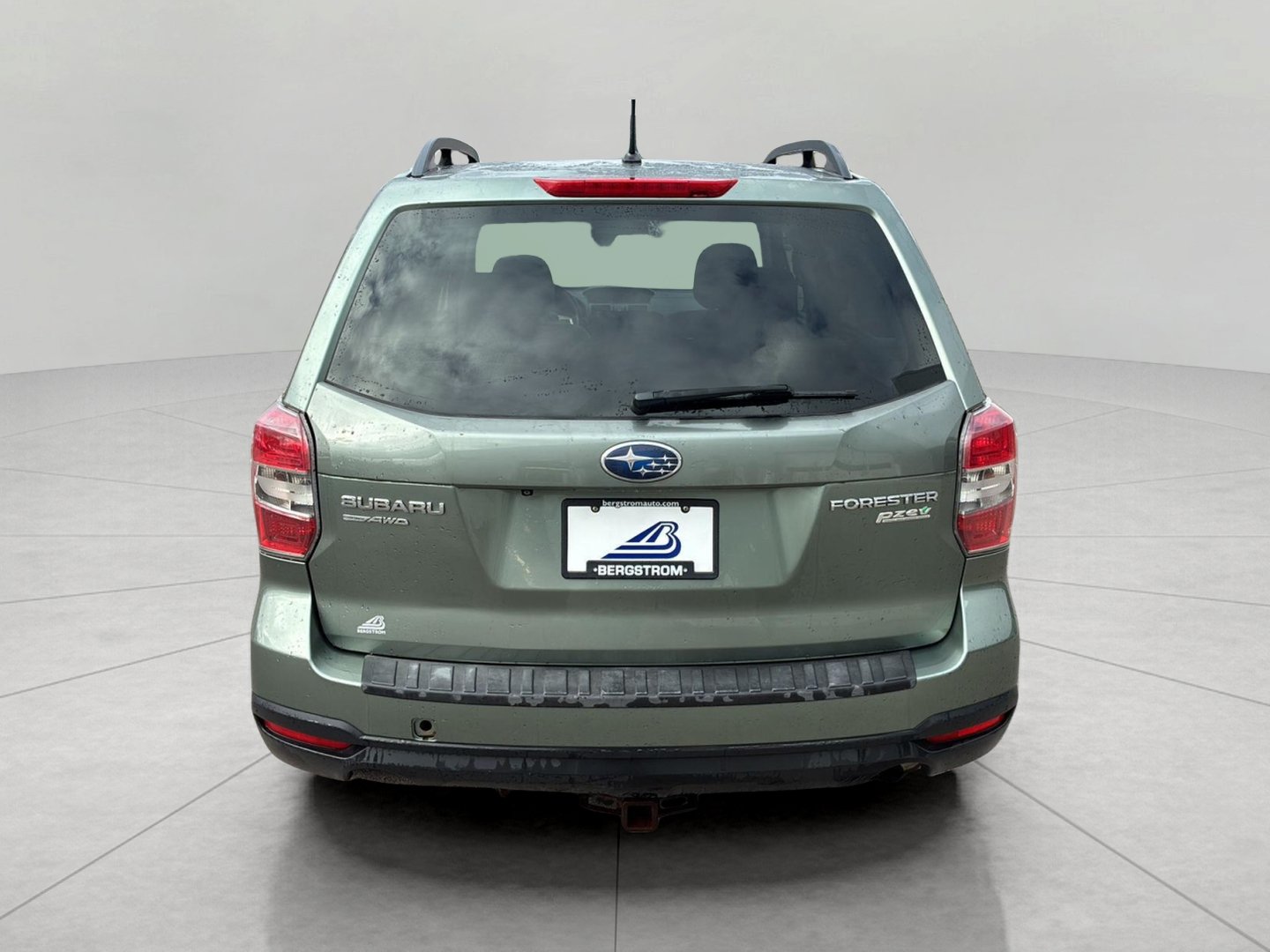 Used 2014 Subaru Forester 2.5i Premium w/ Protection Package #1 AWD/4WD image 6